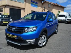 Utilisé 2015 Dacia Sandero Prestige Citadine | 9 290 € (Prix juste)