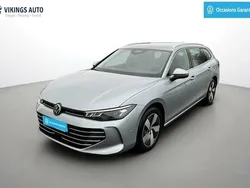 Utilisé 2024 VW Passat Life | 38 990 € (Prix assez cher)