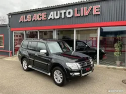 Noir Utilisé 2016 Mitsubishi Pajero Instyle SUV | 26 990 €