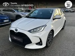 Blanc Utilisé 2023 Toyota Yaris Hybrid Design | 21 150 € (Prix juste)