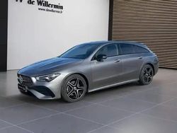 Gris Utilisé 2024 Mercedes CLA200 Shooting Brake Break | 39 900 € (Prix juste)