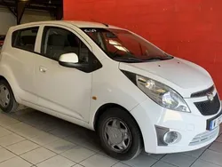 Utilisé 2010 Chevrolet Spark LS Citadine | 4 970 € (Prix juste)