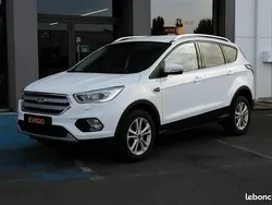 Blanc Utilisé 2018 Ford Kuga SUV | 10 490 € (Bon prix)