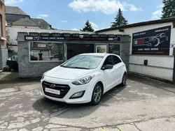 Blanc Utilisé 2015 Hyundai i30 Style Berline | 5 500 € (Super prix)