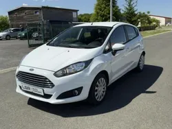 Utilisé 2015 Ford Fiesta Ambiente Citadine | 6 290 € (Prix juste)