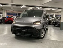 Gris acier métal Utilisé 2024 Toyota Proace City Van | 35 490 €