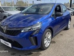 Bleu Utilisé 2024 Renault Clio V Evolution Berline | 15 499 € (Prix juste)