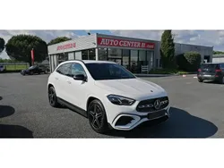 Blanc Utilisé 2024 Mercedes 200 AMG line SUV | 55 990 €