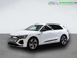 Utilisé 2023 Audi Q8 e-tron Sport SUV | 75 600 € (Prix cher)