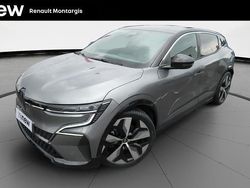 Gris Utilisé 2023 Renault Mégane Techno Berline | 24 990 € (Prix juste)