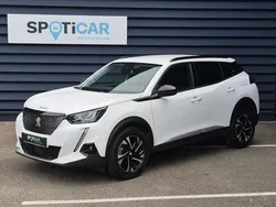 Blanc Utilisé 2022 Peugeot 2008 S SUV | 19 990 € (Prix juste)