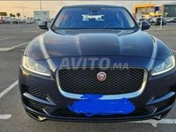 Utilisé 2017 Jaguar F-Pace R-Sport SUV | 14 500 € (Prix juste)