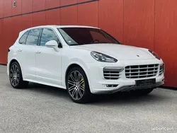 Blanc Utilisé 2016 Porsche Cayenne Turbo S SUV | 38 900 €