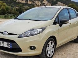 Beige Utilisé 2009 Ford Fiesta Citadine | 4 990 € (Prix cher)