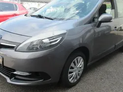 Utilisé 2013 Renault Scénic III Life Monospace | 6 990 €