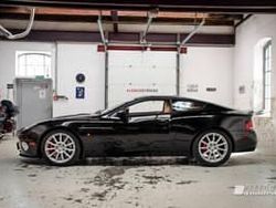 Noir Utilisé 2005 Aston Martin Vanquish Coupé | 98 888 €