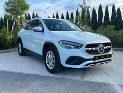 Blanc Utilisé 2022 Mercedes GLA200 Business SUV | 30 900 € (Super prix)
