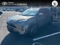 Bronze impérial (m) Utilisé 2024 Toyota Yaris Hybrid Design SUV | 23 990 € (Prix juste)