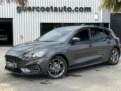 Gris Utilisé 2021 Ford Focus ST-Line Berline | 15 990 € (Prix juste)
