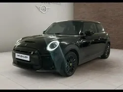 Noir Utilisé 2022 Mini Cooper SE Essential Citadine | 18 490 € (Bon prix)