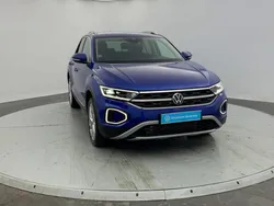 Bleu Utilisé 2022 VW T-Roc Style SUV | 23 849 € (Prix juste)