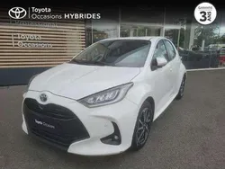 Utilisé 2022 Toyota Yaris Hybrid Design Berline | 15 990 € (Prix juste)
