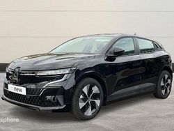 Noir Occasion 2023 Renault Mégane Equilibre SUV | 19 799 € (Prix juste)