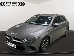 Gris Utilisé 2022 Mercedes A180 Business Berline | 22 995 € (Super prix)