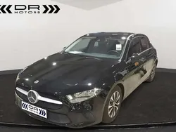 Noir Utilisé 2021 Mercedes A160 Business Berline | 21 995 € (Super prix)