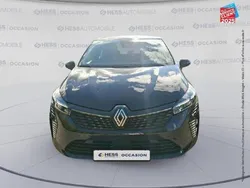 Noir Utilisé 2024 Renault Clio V Equilibre Berline | 16 999 € (Prix juste)