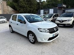 Blanc Utilisé 2015 Dacia Sandero Lauréate Citadine | 5 490 € (Super prix)