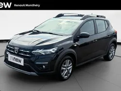 Noir Utilisé 2022 Dacia Sandero Comfort Citadine | 13 900 € (Prix juste)
