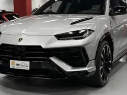 Utilisé 2022 Lamborghini Urus SUV | 255 900 €