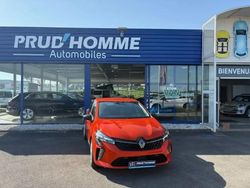 Orange Utilisé 2024 Renault Clio V Evolution Berline | 16 490 € (Prix juste)