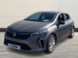 Gris Utilisé 2024 Renault Clio V Evolution Berline | 17 299 € (Prix juste)