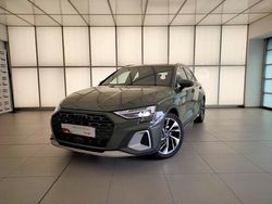 Vert district métallisé Occasion 2025 Audi A3 e-tron Design Citadine | 53 900 €