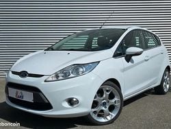 Blanc Utilisé 2011 Ford Fiesta Titanium Citadine | 7 550 € (Prix juste)
