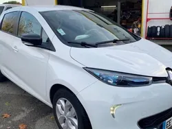 Blanc Utilisé 2016 Renault Zoe Life Citadine | 3 990 € (Super prix)