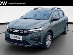 Gris Utilisé 2024 Dacia Sandero Essentiel Citadine | 16 490 € (Prix juste)