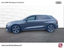 Gris Utilisé 2024 Audi A3 e-tron S-Line Citadine | 36 990 €