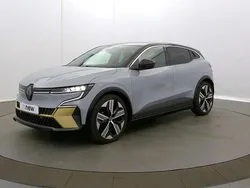 Gris Utilisé 2022 Renault Mégane Iconic Berline | 26 190 € (Prix juste)