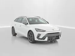 Blanc Nouvelle 2024 Cupra Leon Break | 33 900 € (Prix juste)