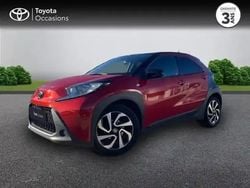 Biton rouge piment premium/toit noir Utilisé 2023 Toyota Aygo X Design SUV | 16 490 €