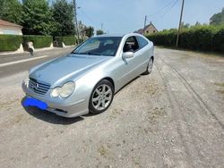Utilisé 2002 Mercedes C220 Berline | 4 000 €