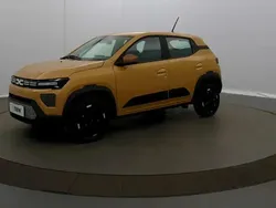 Beige Nouvelle 2024 Dacia Spring Extreme Citadine | 16 990 € (Prix cher)