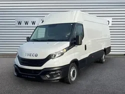 Blanc Utilisé 2022 Iveco Daily Van | 29 980 € (Bon prix)