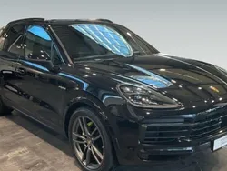 Utilisé 2021 Porsche Cayenne SUV | 80 900 € (Prix juste)