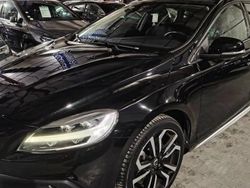Utilisé 2017 Volvo V40 CC Break | 12 990 €