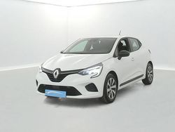 Utilisé 2023 Renault Clio V Equilibre Citadine | 18 490 € (Prix juste)