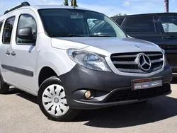 Gris Utilisé 2016 Mercedes Citan 111 Citadine | 11 400 €